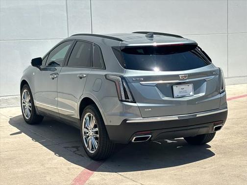 2023 Cadillac XT5 Sport