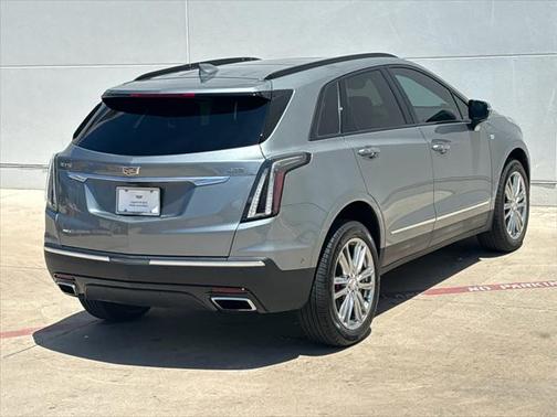 2023 Cadillac XT5 Sport