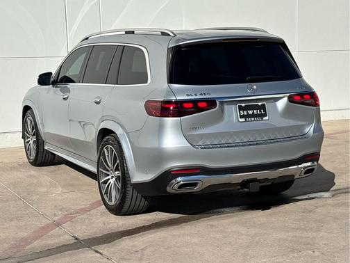2025 Mercedes-Benz GLS 450 4MATIC