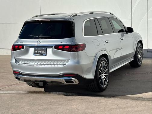 2025 Mercedes-Benz GLS 450 4MATIC