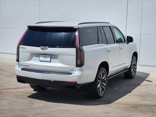 2022 Cadillac Escalade Sport