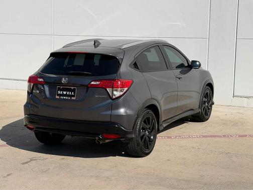 2022 Honda HR-V 2WD Sport