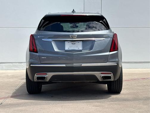Satin Steel Metallic 2022 Cadillac XT5 Premium Luxury