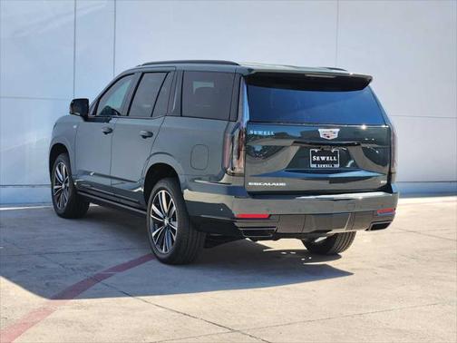 2025 Cadillac Escalade Sport