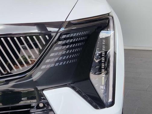 Vibrant White Tricoat 2026 Cadillac Escalade IQ Premium Sport