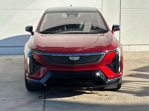 2025 Cadillac OPTIQ Sport 2 AWD