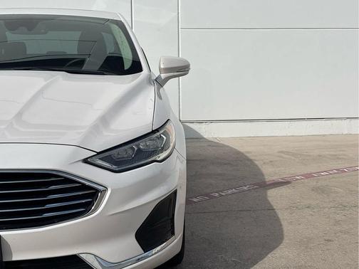 2019 Ford Fusion SEL