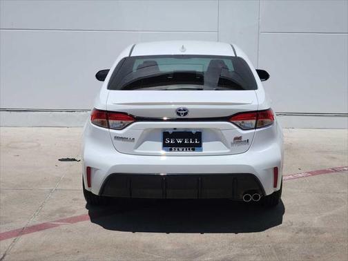2024 Toyota Corolla Hybrid SE