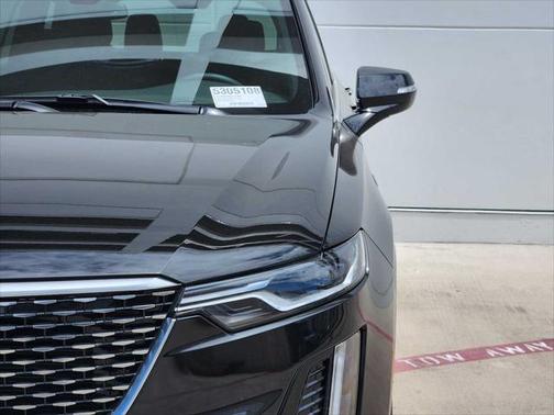 2025 Cadillac XT6 Luxury FWD