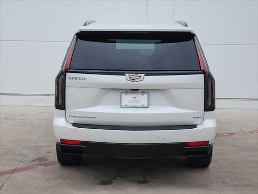 2023 Cadillac Escalade Sport Platinum