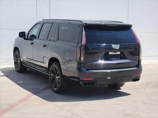 2022 Cadillac Escalade ESV Sport Platinum