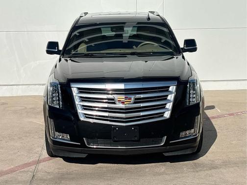 2018 Cadillac Escalade Platinum