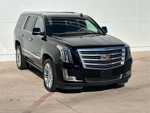 2018 Cadillac Escalade Platinum
