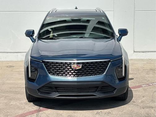 2024 Cadillac XT4 Luxury