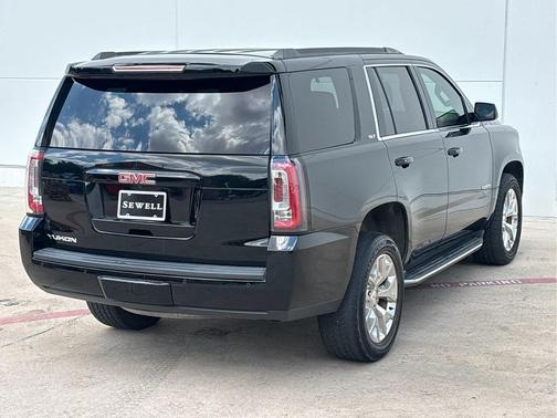 2017 GMC Yukon SLT