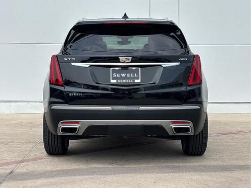 Stellar Black Metallic 2023 Cadillac XT5 Premium Luxury
