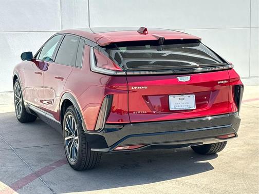 2025 Cadillac LYRIQ Sport