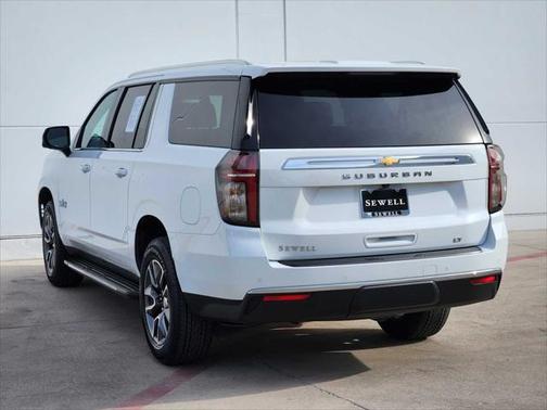 2021 Chevrolet Suburban LT