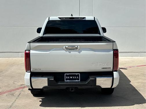 2025 Toyota Tundra Hybrid 1794 Edition