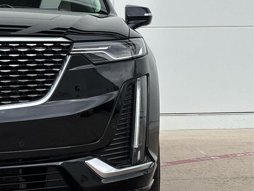 2025 Cadillac XT6 Premium Luxury FWD