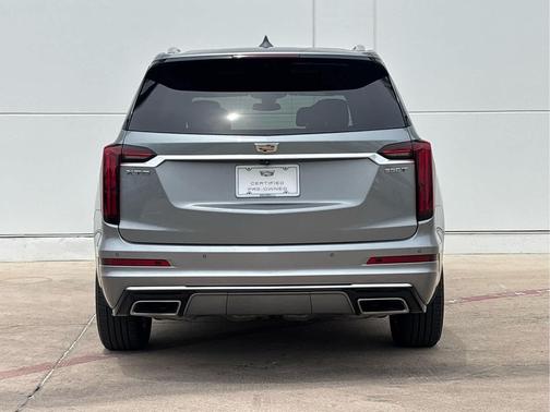 Argent Silver Metallic 2025 Cadillac XT6 Luxury FWD