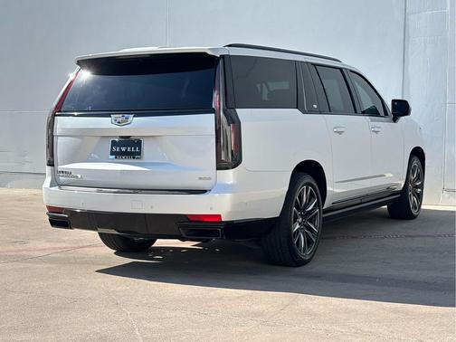 Crystal White Tricoat 2024 Cadillac Escalade ESV Sport Platinum