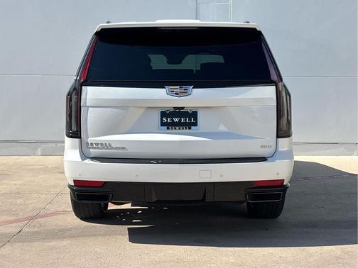 Crystal White Tricoat 2024 Cadillac Escalade ESV Sport Platinum
