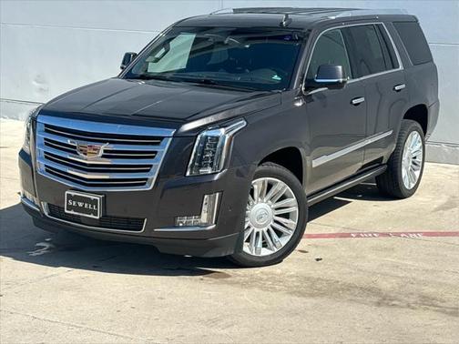 2017 Cadillac Escalade Platinum