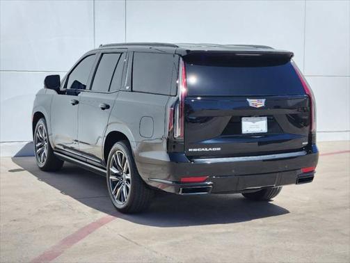 2023 Cadillac Escalade Sport