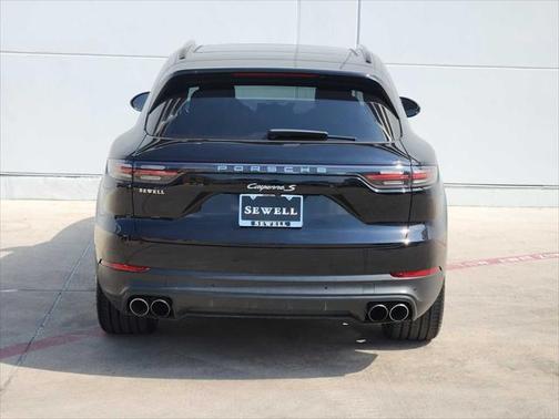 2019 Porsche Cayenne S