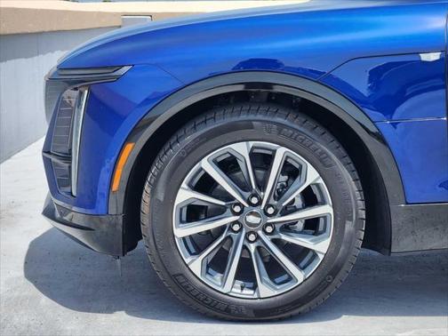 2025 Cadillac LYRIQ Sport w/1SJ