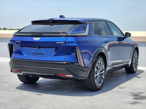 2025 Cadillac LYRIQ Sport w/1SJ