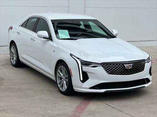 2024 Cadillac CT4 Luxury