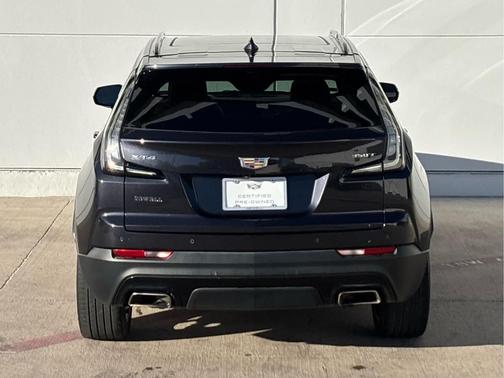 2023 Cadillac XT4 Sport