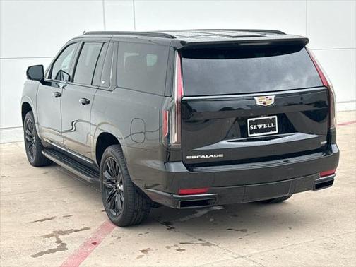 2022 Cadillac Escalade ESV Sport Platinum
