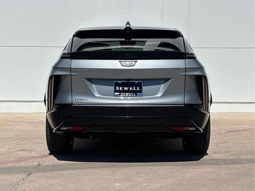 2024 Cadillac LYRIQ Tech