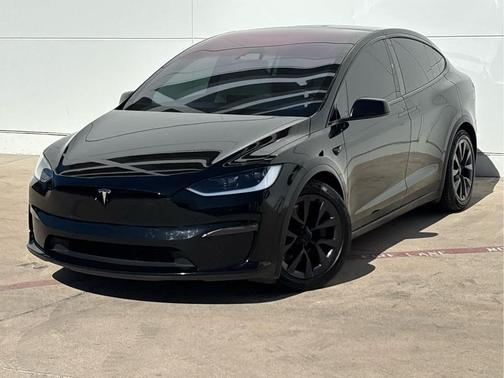 2023 Tesla Model X Standard Range