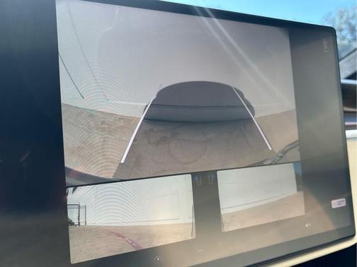 2023 Tesla Model X Standard Range