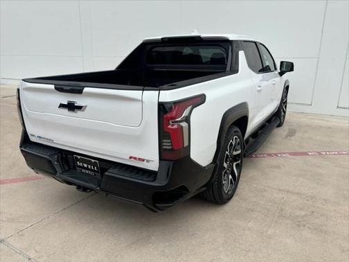 2024 Chevrolet Silverado EV First-Edition RST 4WD