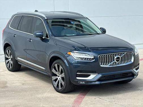 2022 Volvo XC90 T6 Inscription