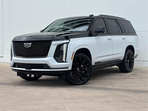 Vibrant White Tricoat 2026 Cadillac Escalade Sport Platinum