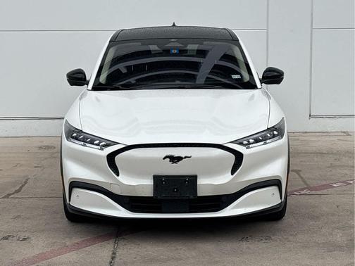 2022 Ford Mustang Mach-E California Route 1