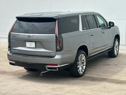 2023 Cadillac Escalade ESV Premium Luxury Platinum