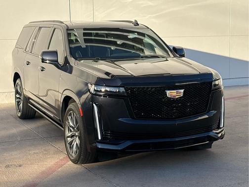 2023 Cadillac Escalade ESV Sport