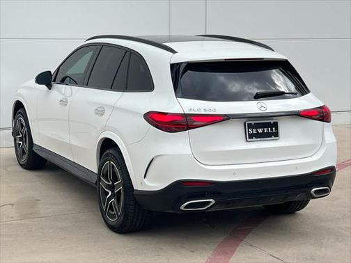 2023 Mercedes-Benz GLC 300 Base