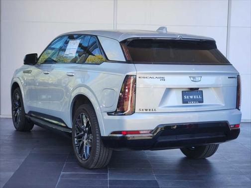 2025 Cadillac Escalade Sport