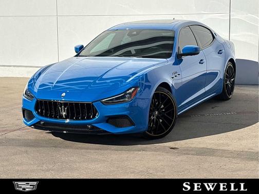 2022 Maserati Ghibli F Tributo Q4