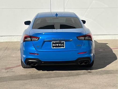 2022 Maserati Ghibli F Tributo Q4