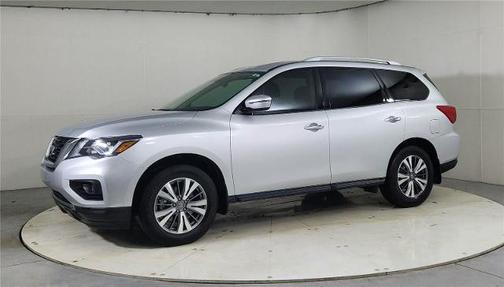 2020 Nissan Pathfinder S