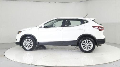 2022 Nissan Rogue Sport S